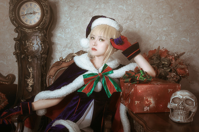 Fate/GrandOrder 圣诞阿尔托利亚