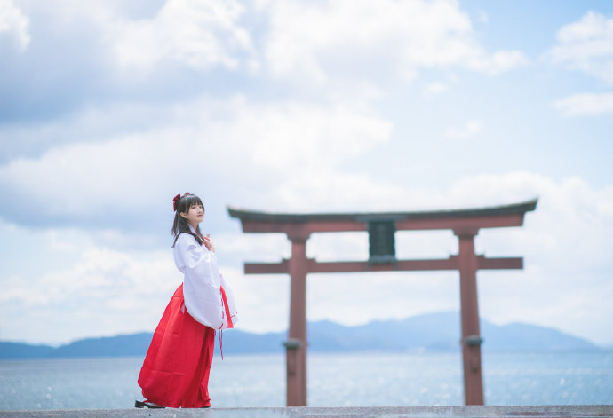 琵琶湖，白须神社