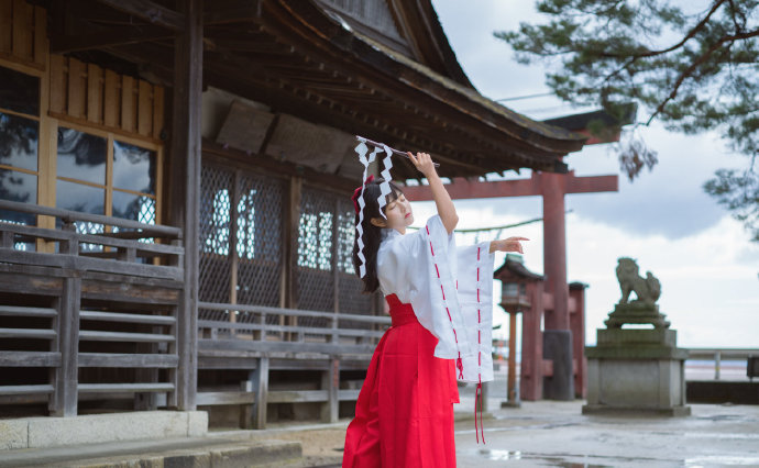 琵琶湖，白须神社