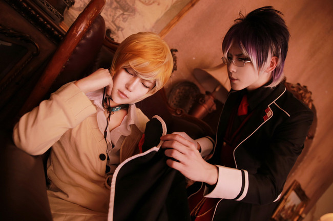 DIABOLIK LOVERS