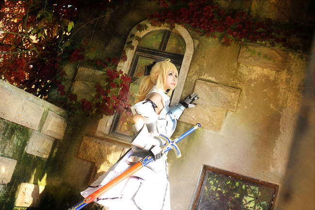 纯白骑士saber Lily