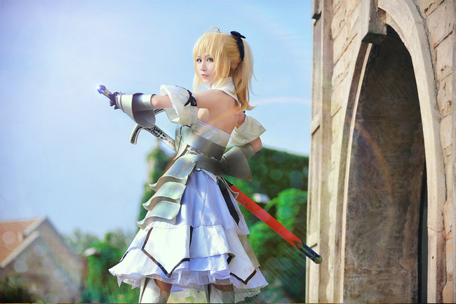 纯白骑士saber Lily