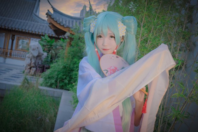 初音·秋月赋