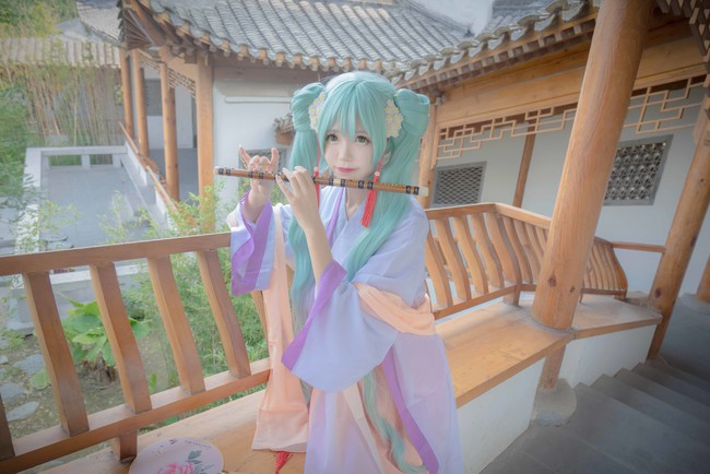 初音·秋月赋