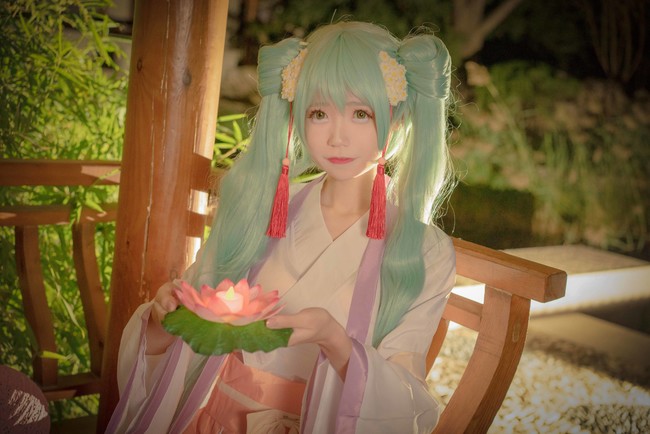 初音·秋月赋