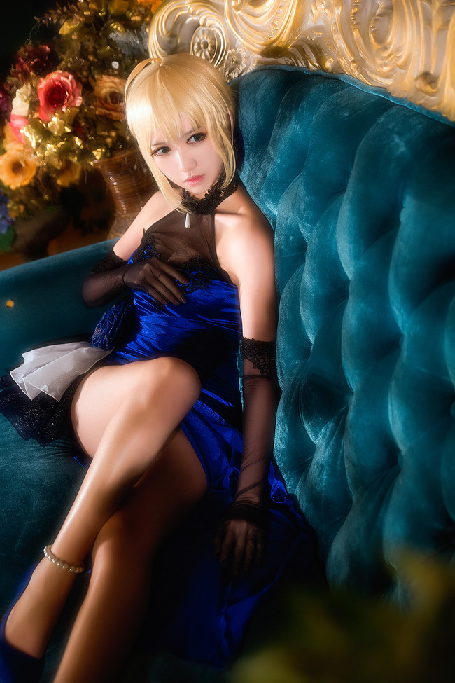 《Fate》saber-蓝礼服